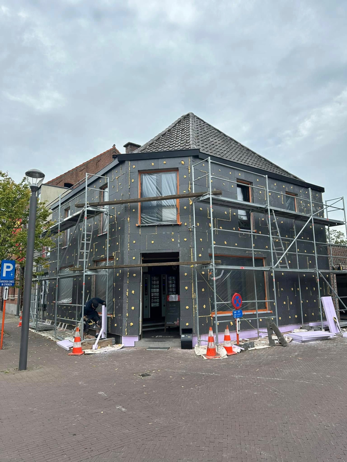 Gevelrenovatie met buitenisolatie - Isolatie
